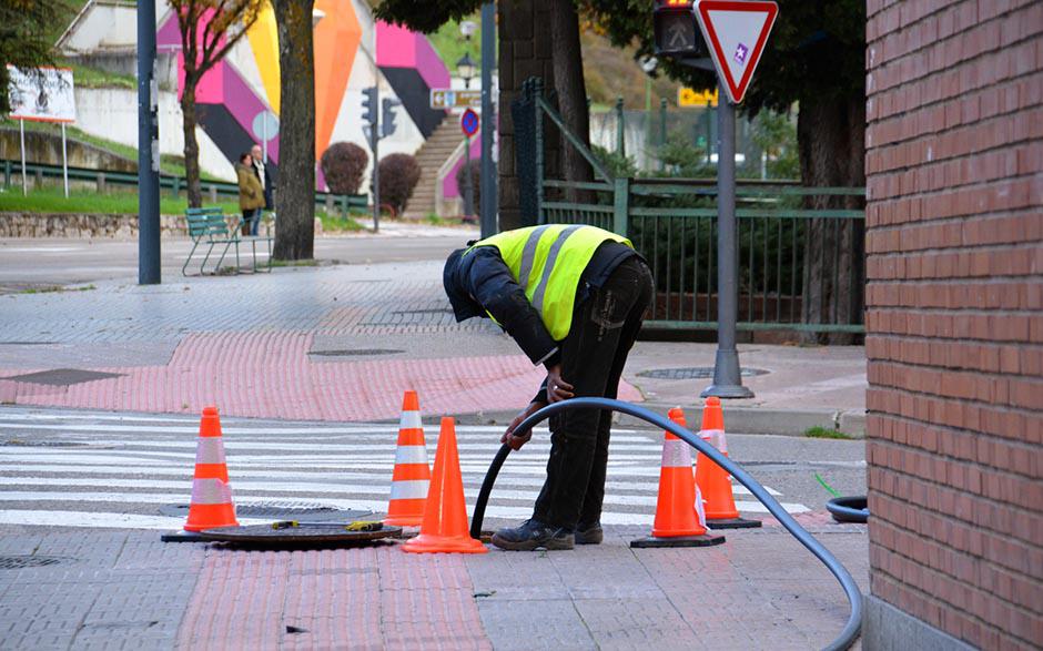 comment déboucher des wc Levallois-Perret